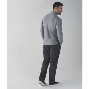 Lululemon Mens Seawall Track Pant 2.0 Size M
Heathered Black / Black Unlined 32”